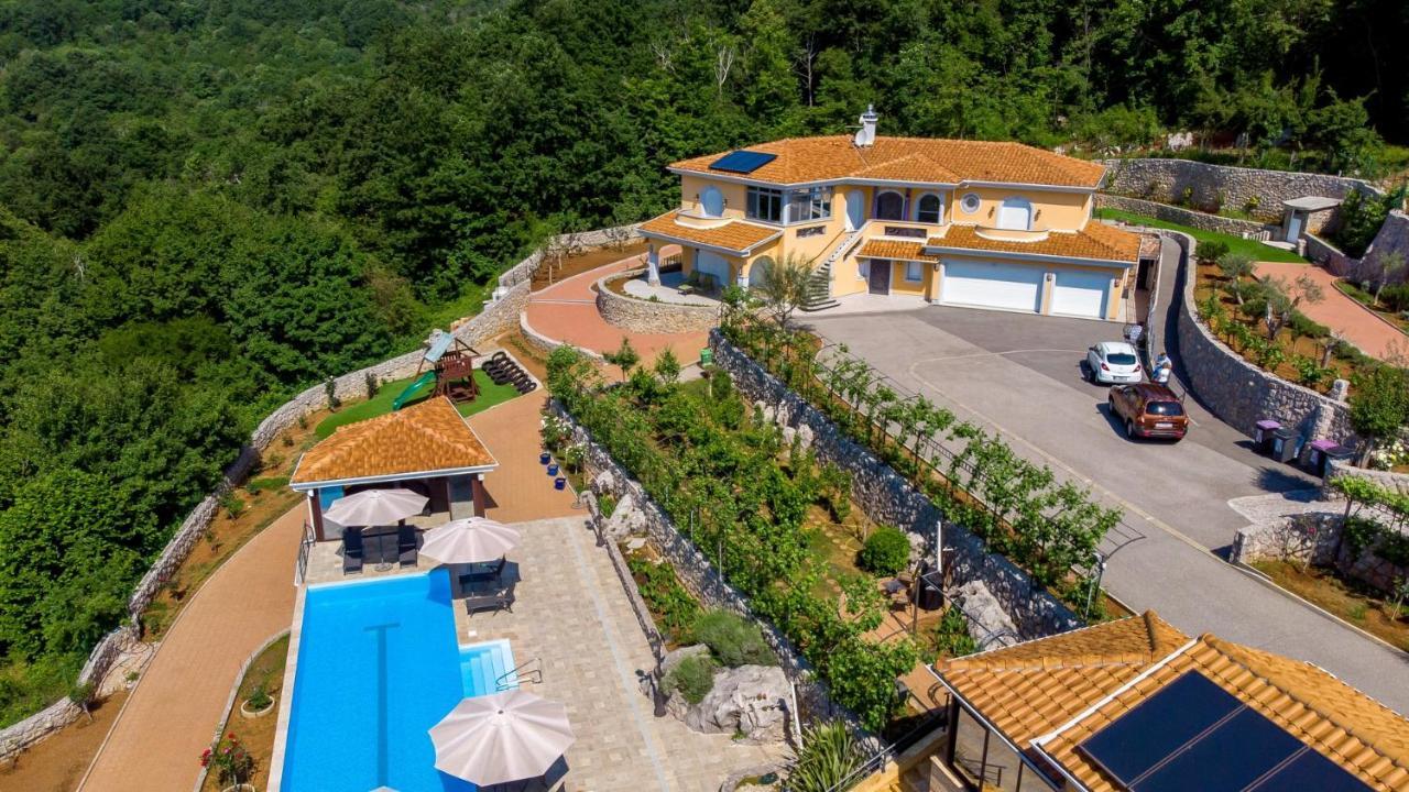 Apartments Villa Bv Opatija Eksteriør billede