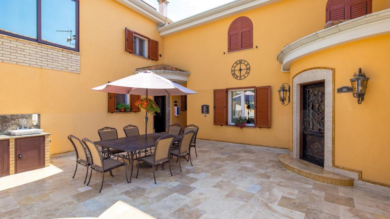 Apartments Villa Bv Opatija Eksteriør billede