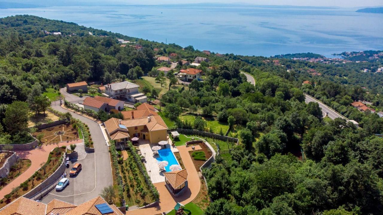 Apartments Villa Bv Opatija Eksteriør billede