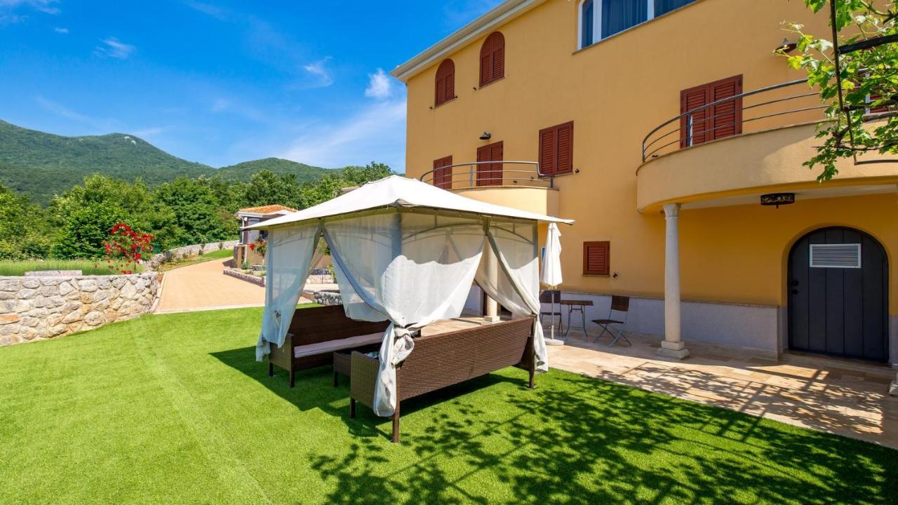 Apartments Villa Bv Opatija Eksteriør billede