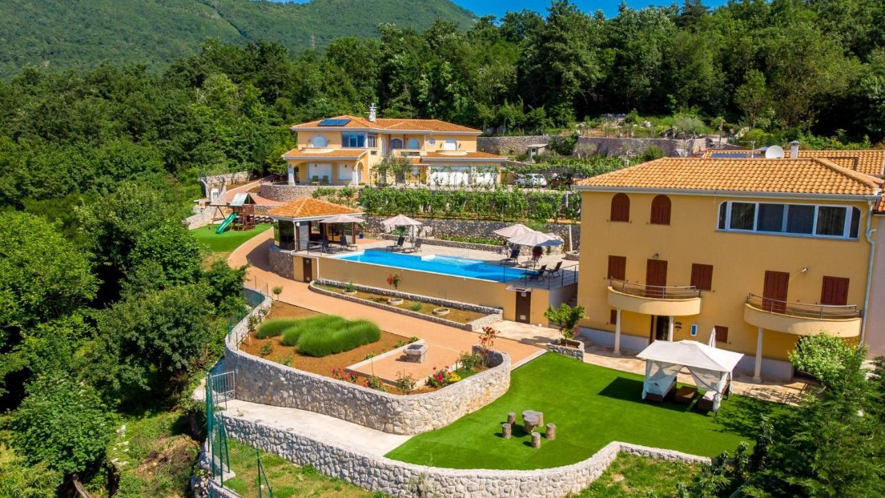 Apartments Villa Bv Opatija Eksteriør billede