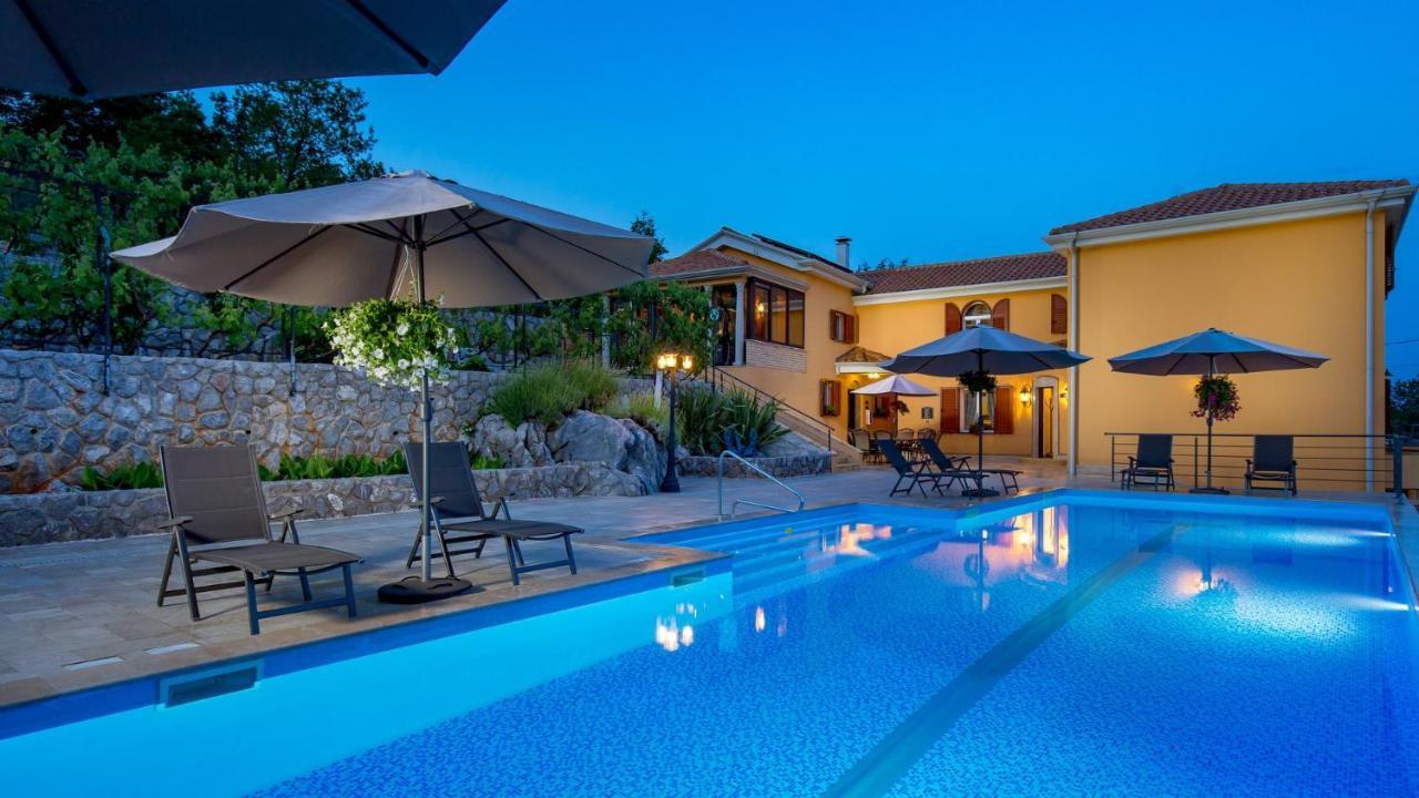 Apartments Villa Bv Opatija Eksteriør billede